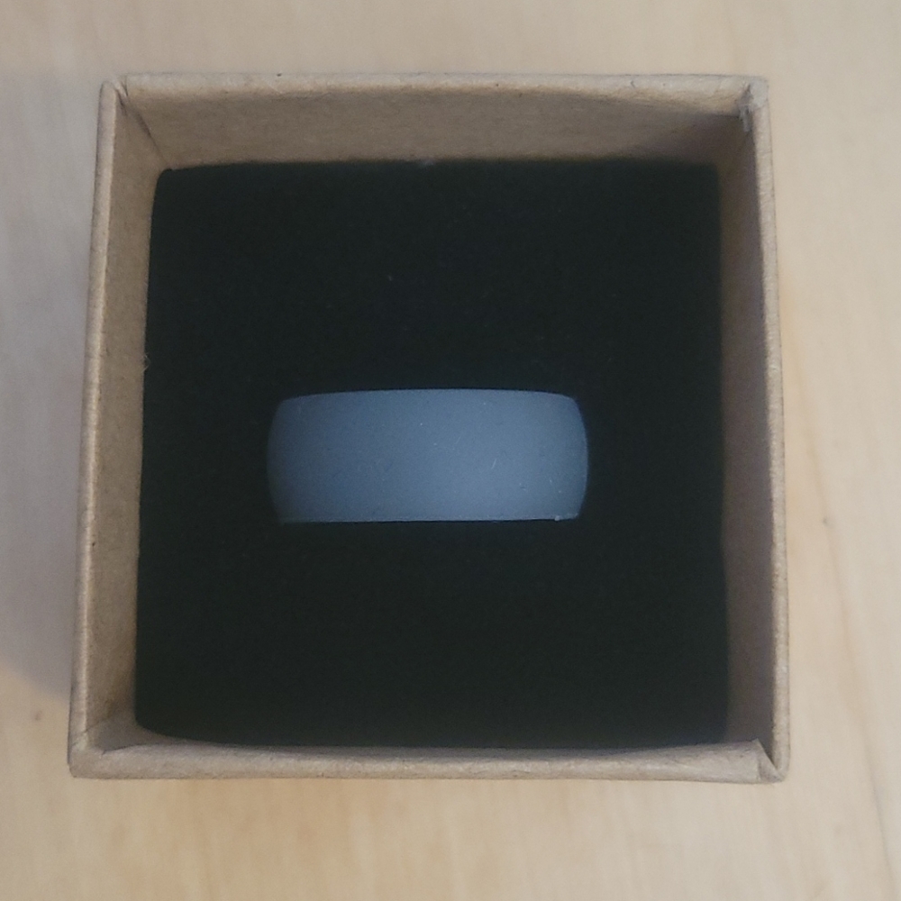 NEW! Kauai silicone dark gray men's ring